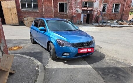KIA cee'd I рестайлинг, 2010 год, 700 000 рублей, 5 фотография