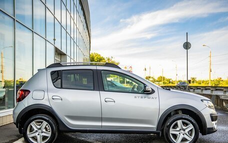 Renault Sandero II рестайлинг, 2017 год, 1 168 000 рублей, 8 фотография