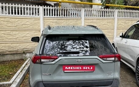 Toyota RAV4, 2021 год, 3 500 000 рублей, 3 фотография