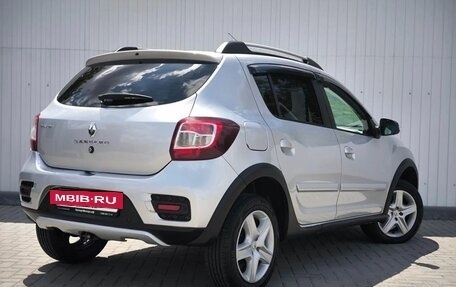 Renault Sandero II рестайлинг, 2016 год, 949 000 рублей, 4 фотография