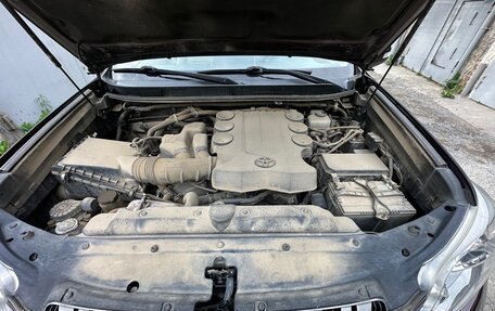 Toyota Land Cruiser Prado 150 рестайлинг 2, 2010 год, 3 050 000 рублей, 19 фотография