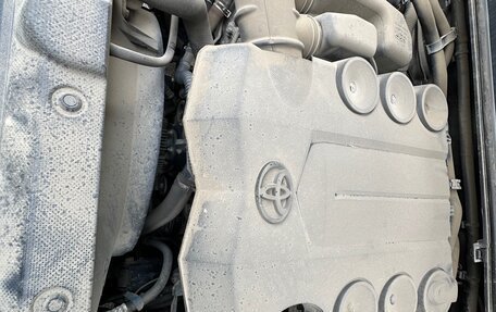 Toyota Land Cruiser Prado 150 рестайлинг 2, 2010 год, 3 050 000 рублей, 20 фотография