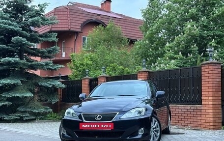 Lexus IS II рестайлинг 2, 2007 год, 1 050 000 рублей, 2 фотография