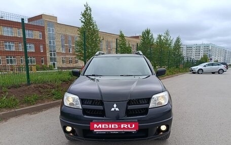 Mitsubishi Outlander III рестайлинг 3, 2007 год, 495 000 рублей, 3 фотография