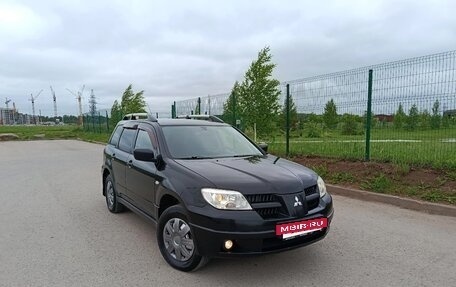 Mitsubishi Outlander III рестайлинг 3, 2007 год, 495 000 рублей, 4 фотография