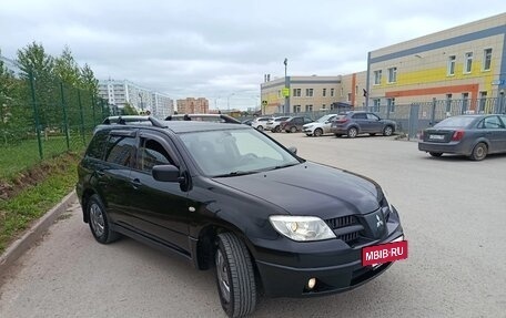 Mitsubishi Outlander III рестайлинг 3, 2007 год, 495 000 рублей, 24 фотография