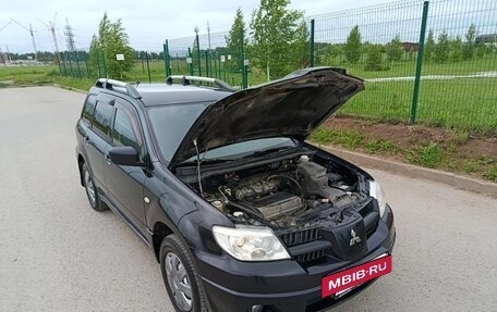 Mitsubishi Outlander III рестайлинг 3, 2007 год, 495 000 рублей, 26 фотография
