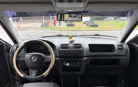 Skoda Fabia II, 2013 год, 450 000 рублей, 6 фотография