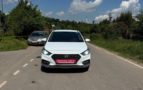 Hyundai Solaris II рестайлинг, 2019 год, 730 000 рублей, 4 фотография