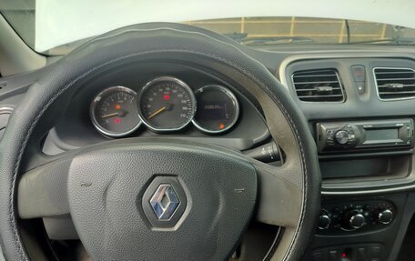 Renault Logan II, 2017 год, 400 000 рублей, 6 фотография
