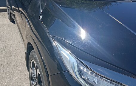 Honda Vezel, 2018 год, 1 900 000 рублей, 18 фотография