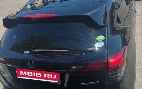 Honda Vezel, 2018 год, 1 900 000 рублей, 11 фотография
