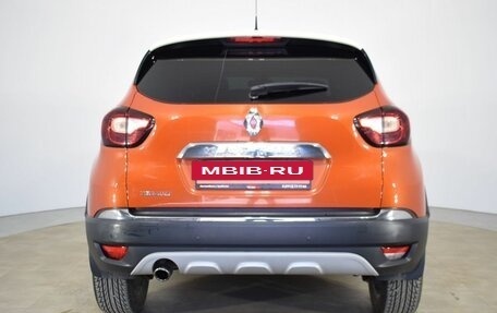 Renault Kaptur I рестайлинг, 2017 год, 1 350 000 рублей, 6 фотография