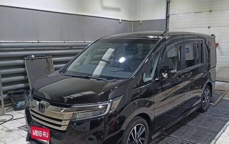 Honda Stepwgn IV, 2021 год, 2 750 000 рублей, 15 фотография