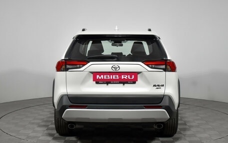 Toyota RAV4, 2025 год, 3 897 960 рублей, 6 фотография