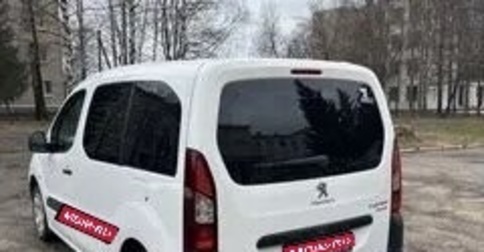 Peugeot Partner II рестайлинг 2, 2014 год, 800 000 рублей, 1 фотография