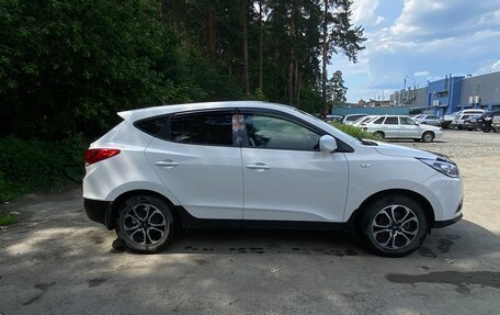 Hyundai ix35 I рестайлинг, 2014 год, 1 550 000 рублей, 2 фотография