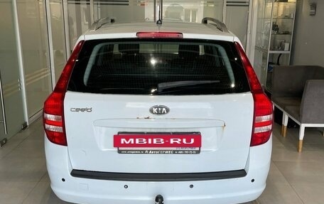 KIA cee'd I рестайлинг, 2009 год, 599 000 рублей, 3 фотография