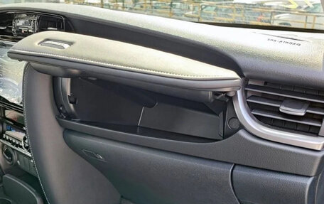 Toyota Fortuner II, 2026 год, 4 100 000 рублей, 19 фотография