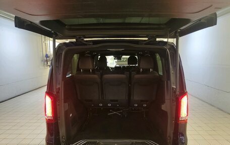 Mercedes-Benz V-Класс, 2016 год, 4 890 000 рублей, 5 фотография
