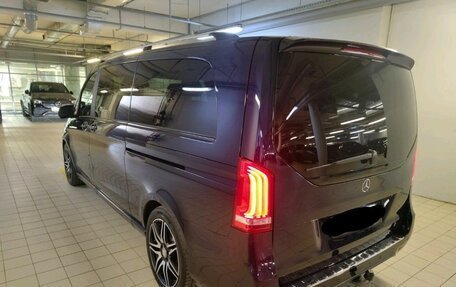 Mercedes-Benz V-Класс, 2016 год, 4 890 000 рублей, 3 фотография