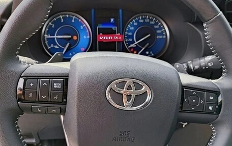 Toyota Fortuner II, 2026 год, 4 100 000 рублей, 12 фотография