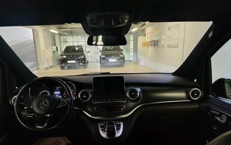 Mercedes-Benz V-Класс, 2016 год, 4 890 000 рублей, 6 фотография
