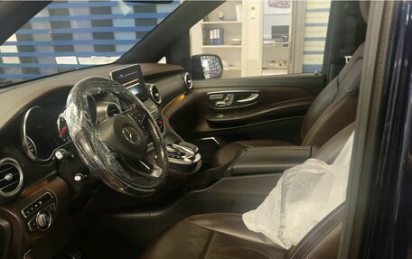 Mercedes-Benz V-Класс, 2016 год, 4 890 000 рублей, 7 фотография