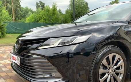 Toyota Camry, 2020 год, 3 040 000 рублей, 5 фотография