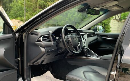 Toyota Camry, 2020 год, 3 040 000 рублей, 27 фотография