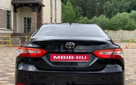 Toyota Camry, 2020 год, 3 040 000 рублей, 18 фотография