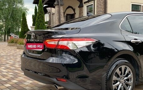 Toyota Camry, 2020 год, 3 040 000 рублей, 21 фотография