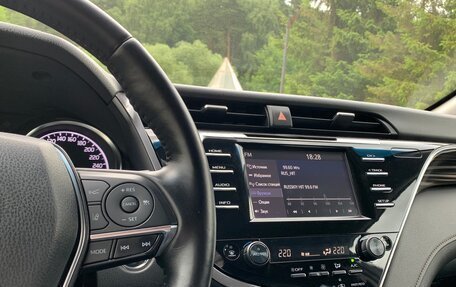 Toyota Camry, 2020 год, 3 040 000 рублей, 32 фотография