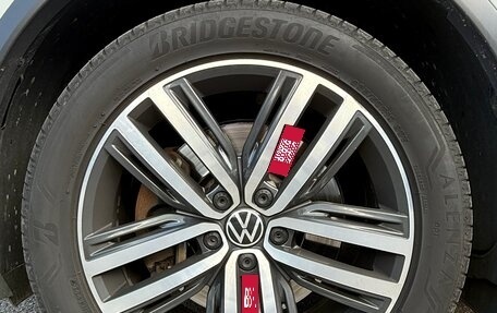 Volkswagen Tiguan II, 2020 год, 3 220 000 рублей, 13 фотография