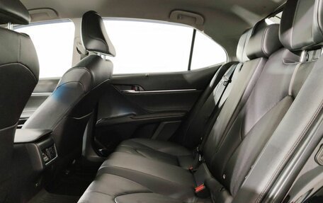 Toyota Camry, 2021 год, 3 100 000 рублей, 14 фотография