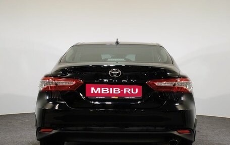 Toyota Camry, 2021 год, 3 100 000 рублей, 6 фотография