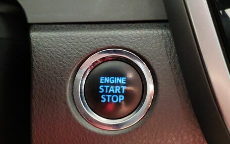 Toyota Camry, 2021 год, 3 100 000 рублей, 22 фотография