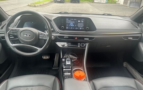 Hyundai Sonata VIII, 2020 год, 2 100 000 рублей, 3 фотография