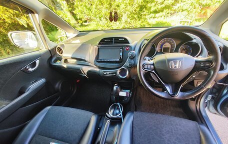 Honda Fit Shuttle I рестайлинг, 2014 год, 940 000 рублей, 1 фотография