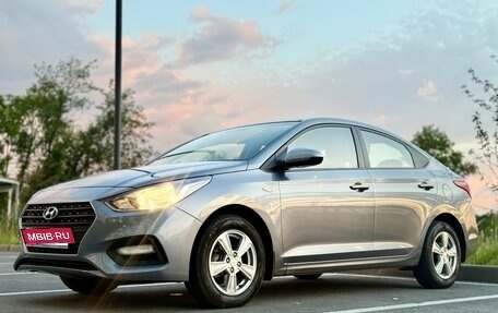 Hyundai Solaris II рестайлинг, 2017 год, 1 310 000 рублей, 1 фотография