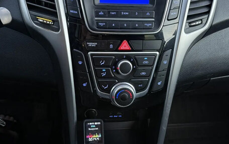 Hyundai i30 II рестайлинг, 2012 год, 920 000 рублей, 12 фотография