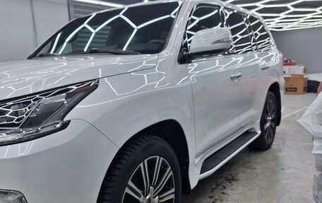 Lexus LX III, 2017 год, 7 100 000 рублей, 3 фотография