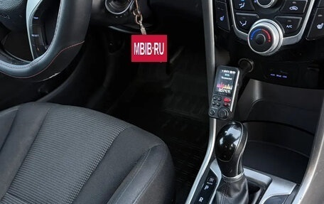 Hyundai i30 II рестайлинг, 2012 год, 920 000 рублей, 11 фотография