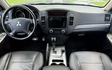 Mitsubishi Pajero IV, 2012 год, 2 129 000 рублей, 9 фотография