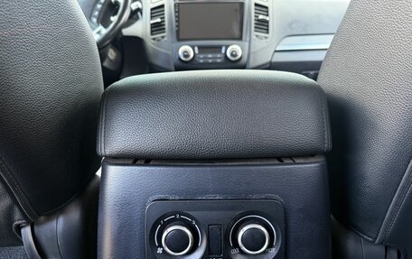 Mitsubishi Pajero IV, 2012 год, 2 129 000 рублей, 16 фотография