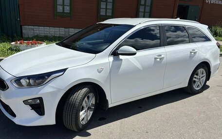 KIA cee'd III, 2021 год, 2 400 000 рублей, 2 фотография