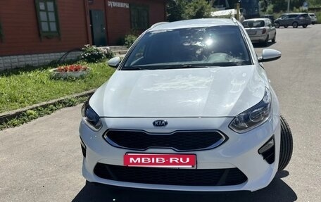 KIA cee'd III, 2021 год, 2 400 000 рублей, 3 фотография