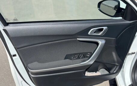KIA cee'd III, 2021 год, 2 400 000 рублей, 18 фотография
