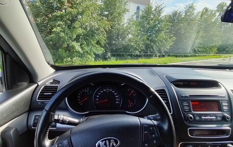 KIA Sorento II рестайлинг, 2013 год, 1 900 000 рублей, 17 фотография
