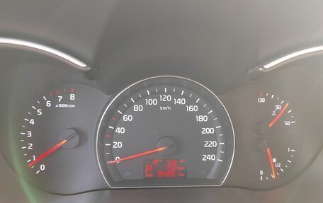 KIA Sorento II рестайлинг, 2013 год, 1 900 000 рублей, 16 фотография